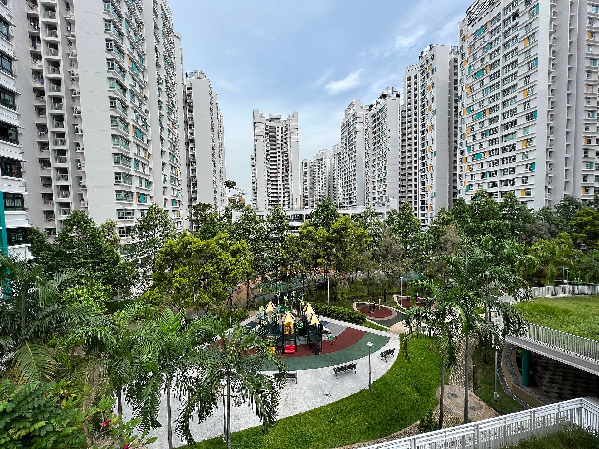 Sengkang housing and neighbourhood context